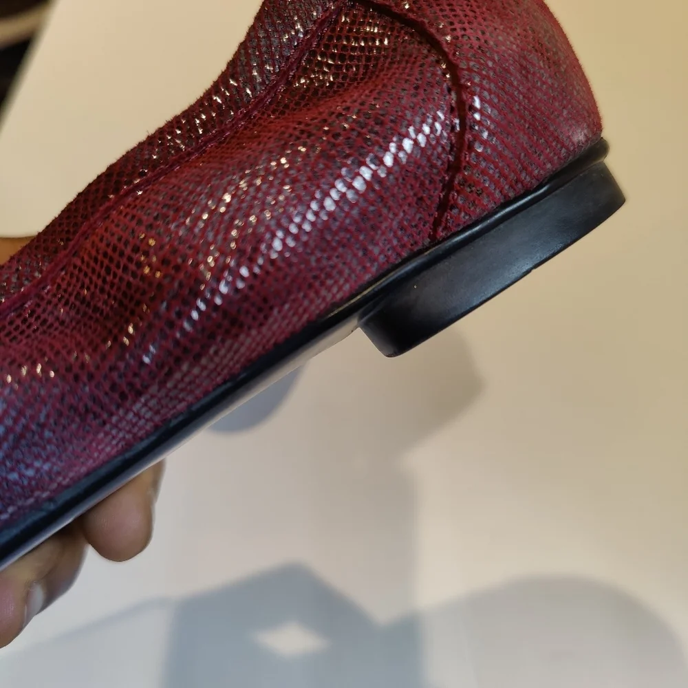 AGL Attilio Giusti Leombruni Cap Toe Ballet Flats